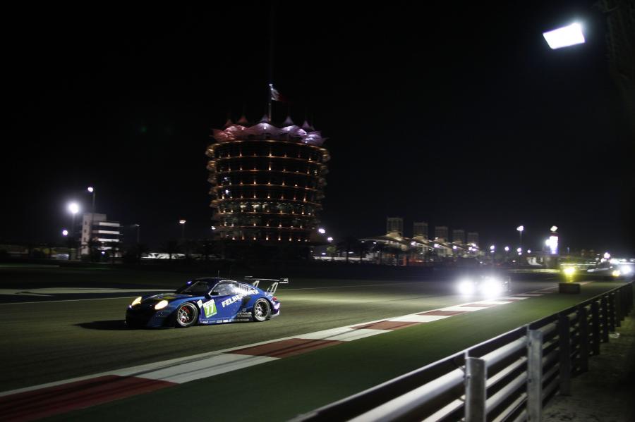 Porsche 911 GT3 RSR 2012 года  (фото 208 из 429)